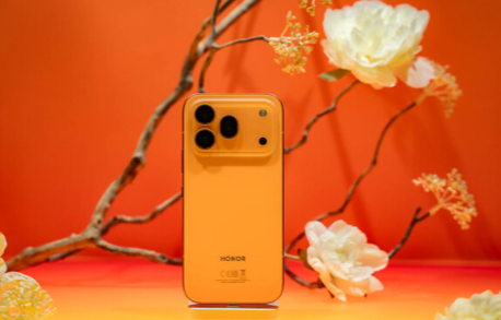 ������������ ��������� ����� Honor 600 � ����� iPhone