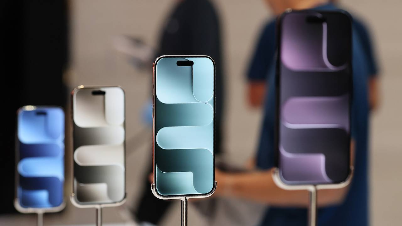 Названа стоимость ремонта iPhone 17