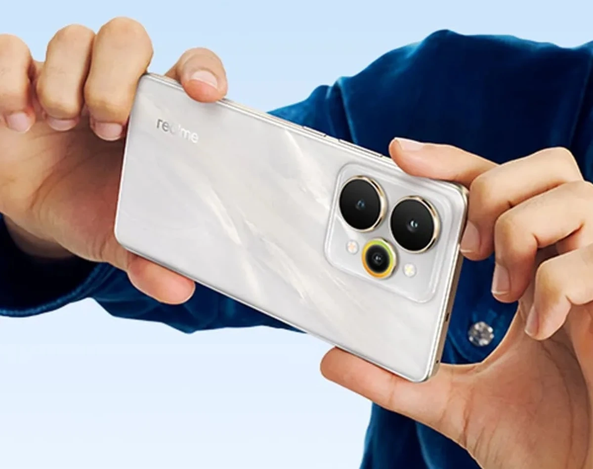 Realme 15 Pro 5G получит очень яркий экран