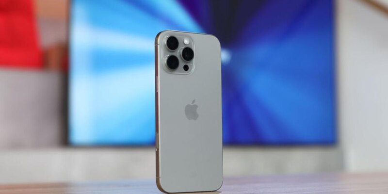 В РФ прошло снижение цен на iPhone 16 Pro