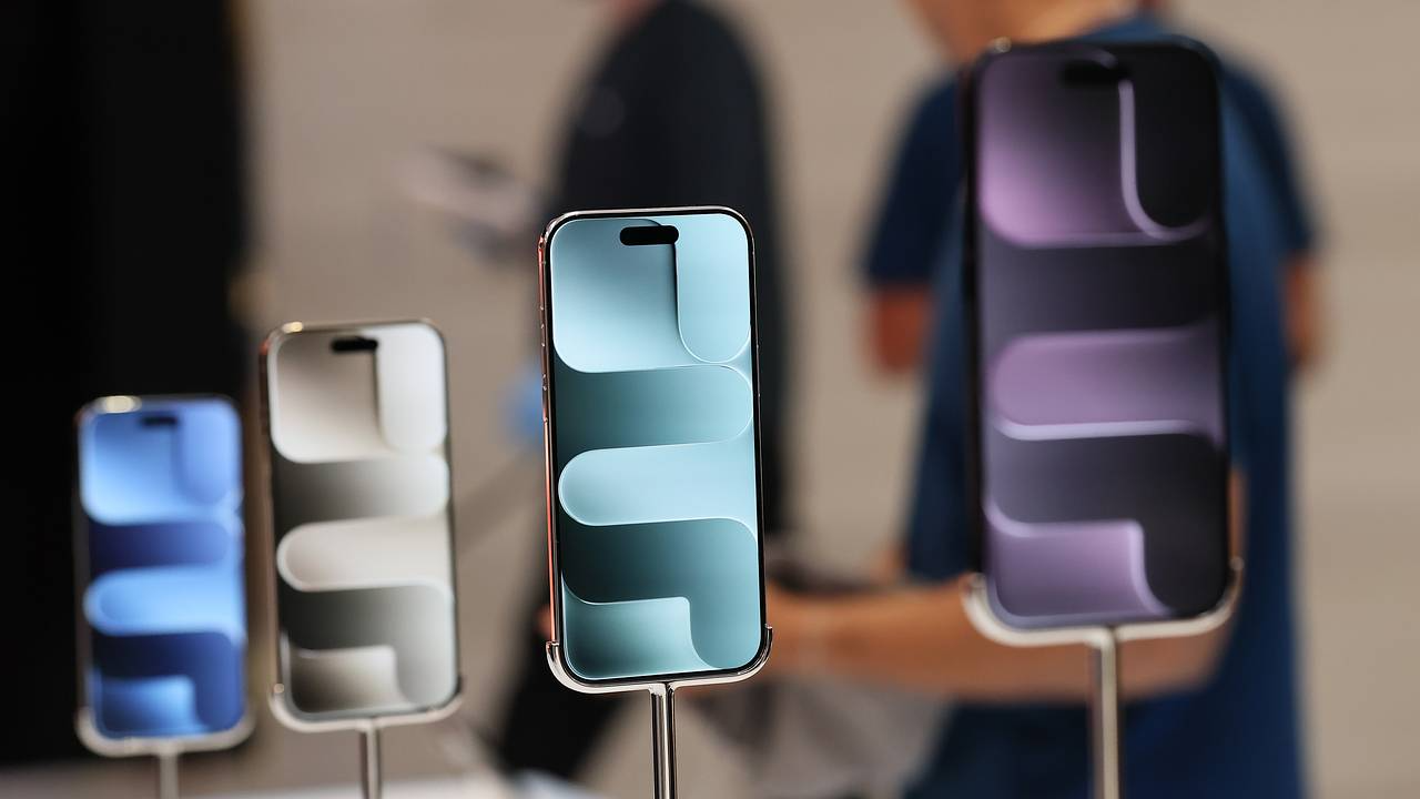 Apple    iPhone