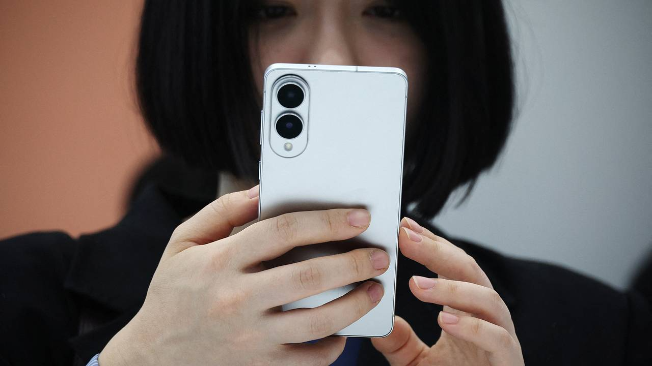    Samsung