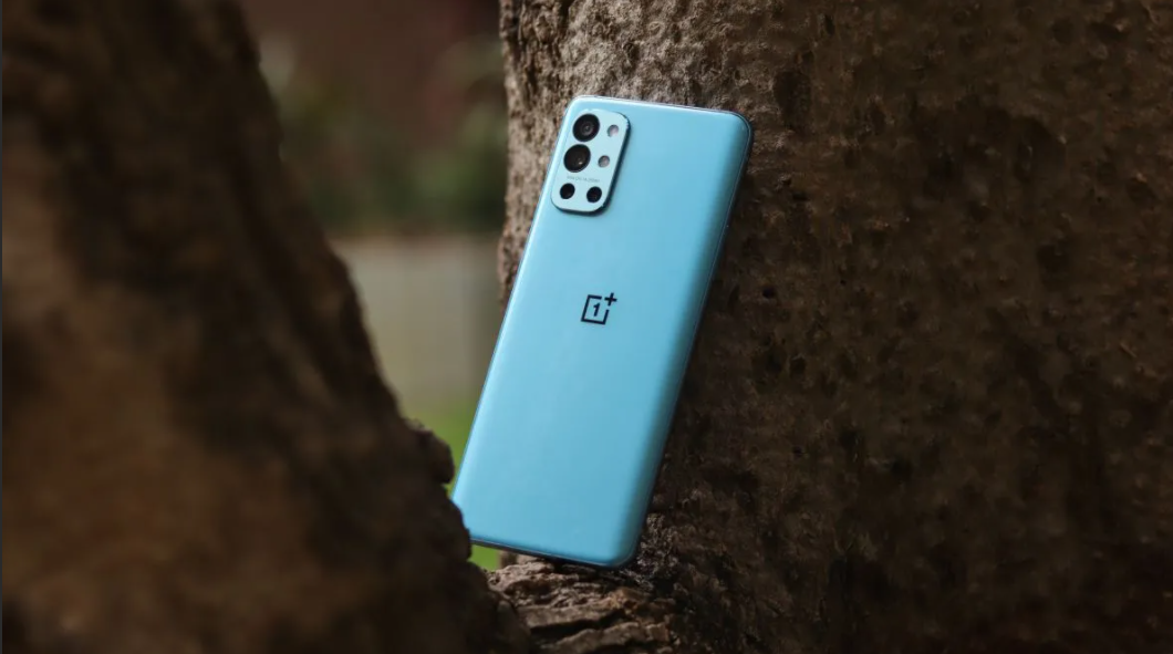 OnePlus Nord 2     OnePlus 9