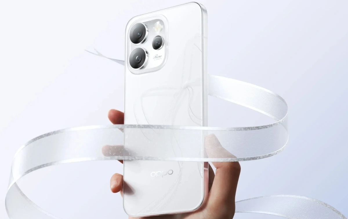 �������� OPPO Reno15 Pro Mini ������� � 665 ��������