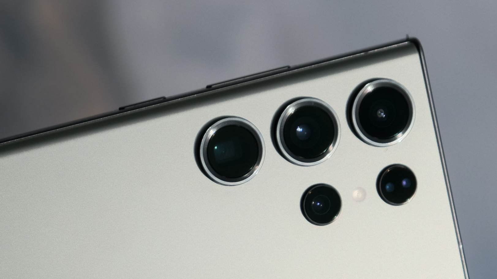 �������� Samsung ���������� ������� ������ ����� ����� ����������