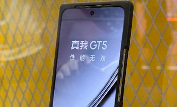   Realme GT5